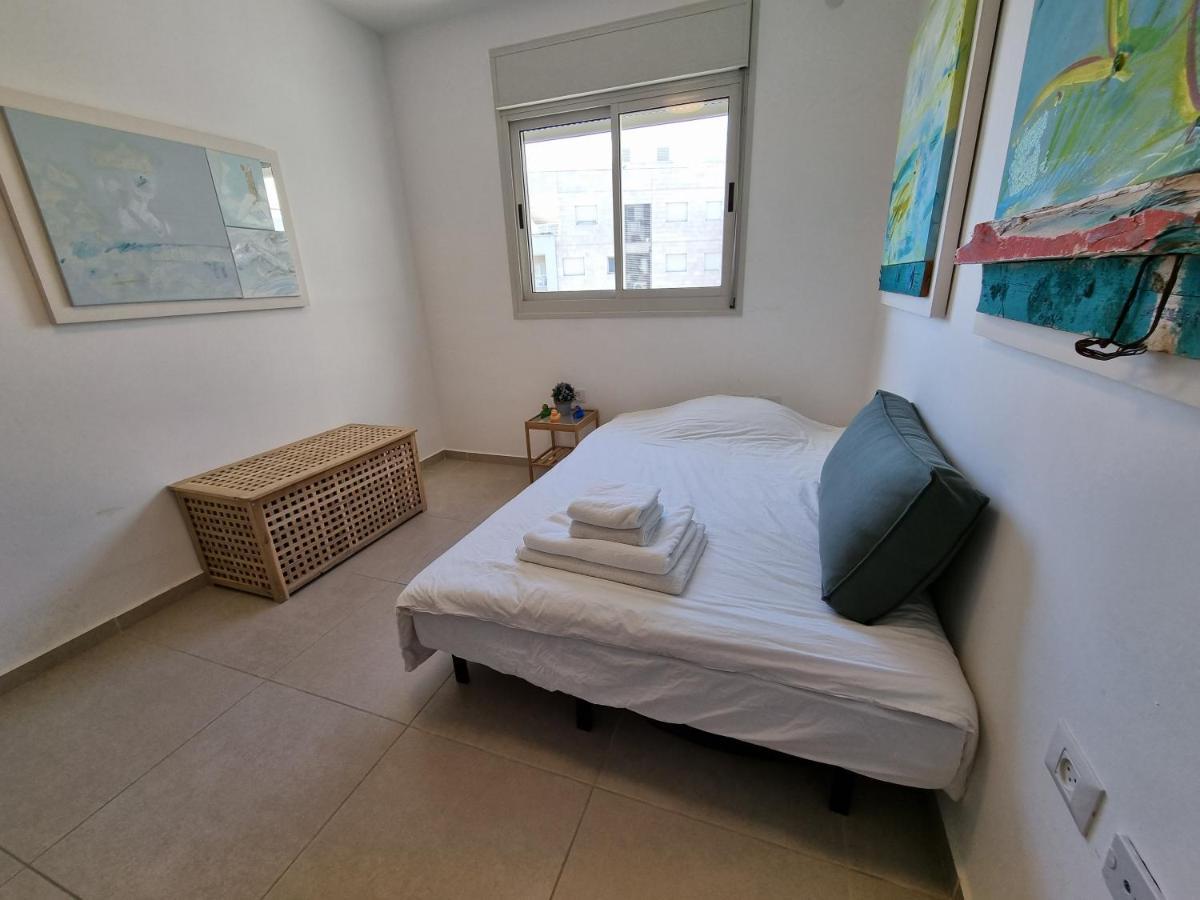 Beachfront Gallery Акко Экстерьер фото