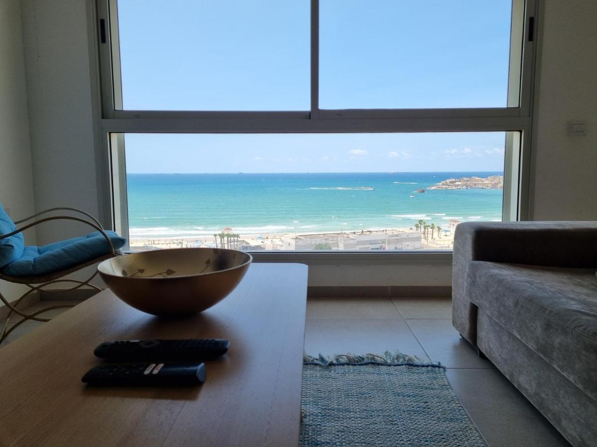 Beachfront Gallery Акко Экстерьер фото