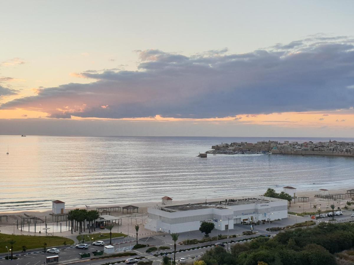 Beachfront Gallery Акко Экстерьер фото